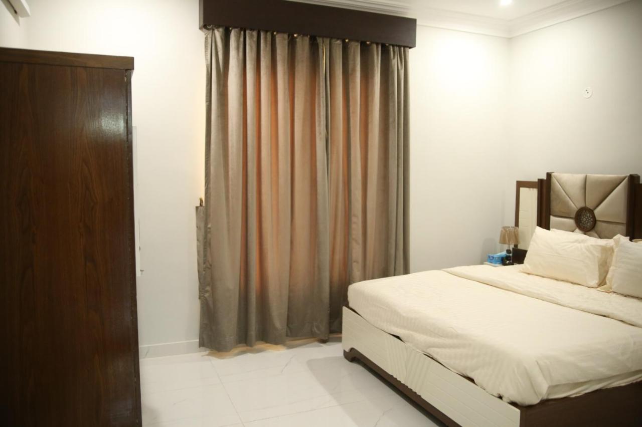 Al Rasheed Apartments Second Floor Apartment Karachi Eksteriør bilde
