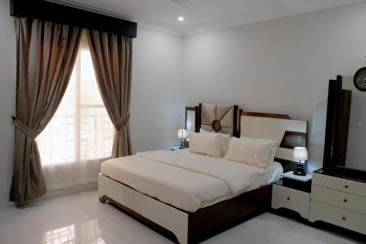 Al Rasheed Apartments Second Floor Apartment Karachi Eksteriør bilde